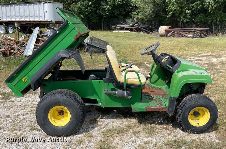 image for item LV9854 2007 John Deere Gator Turf  utility vehicle