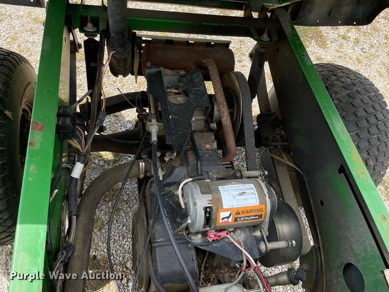 image for item LV9854 2007 John Deere Gator Turf  utility vehicle