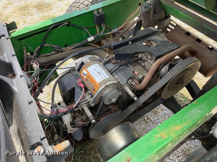 image for item LV9854 2007 John Deere Gator Turf  utility vehicle