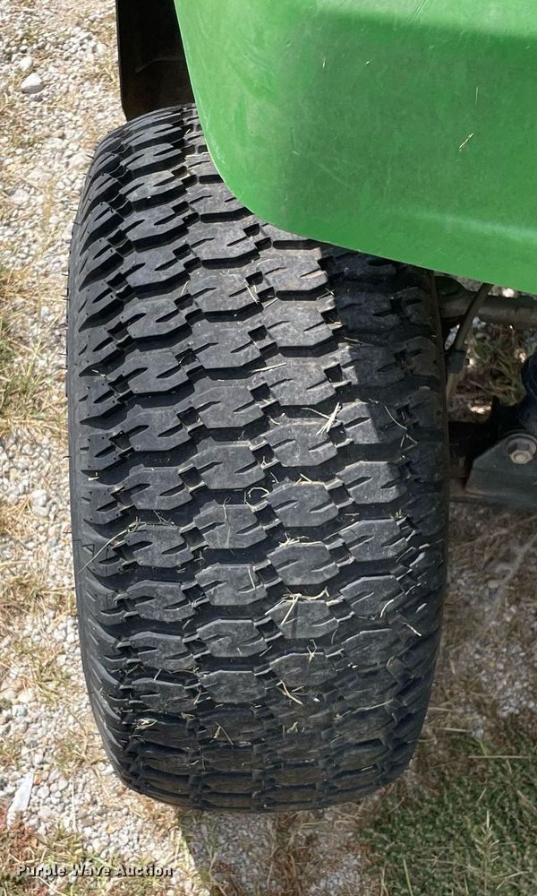 image for item LV9854 2007 John Deere Gator Turf  utility vehicle