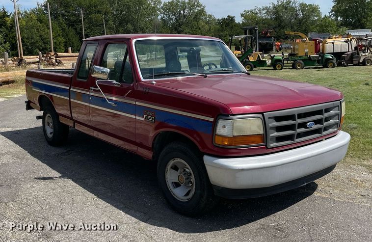 image for item LV9855 1994 Ford F150 XL  SuperCab pickup truck
