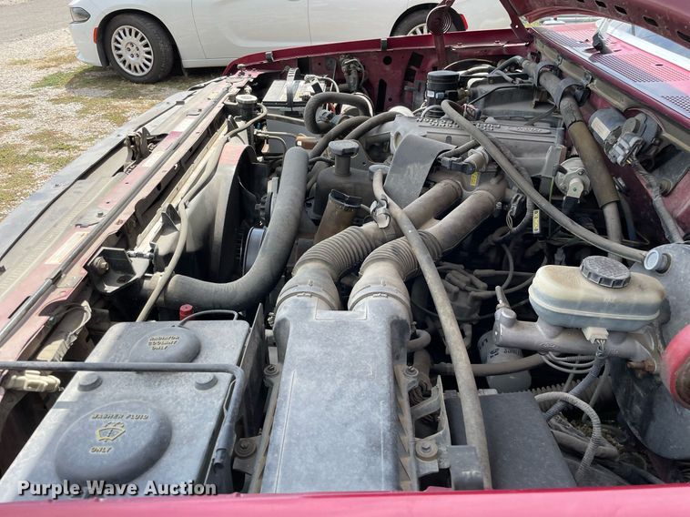 image for item LV9855 1994 Ford F150 XL  SuperCab pickup truck