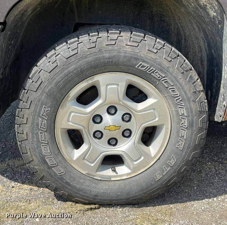 image for item LV9856 2007 Chevrolet Silverado 1500  Crew Cab pickup truck