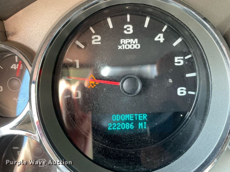 image for item LV9856 2007 Chevrolet Silverado 1500  Crew Cab pickup truck