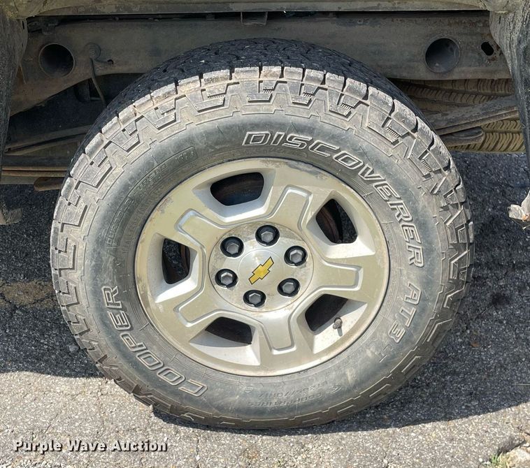 image for item LV9856 2007 Chevrolet Silverado 1500  Crew Cab pickup truck