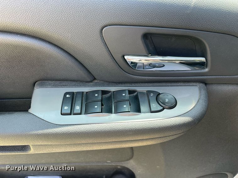 image for item LV9857 2014 Chevrolet Tahoe Police  SUV