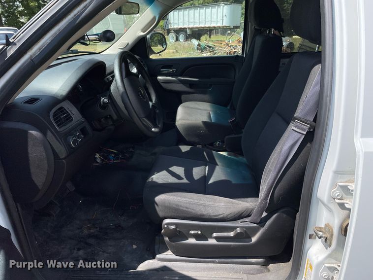 image for item LV9857 2014 Chevrolet Tahoe Police  SUV