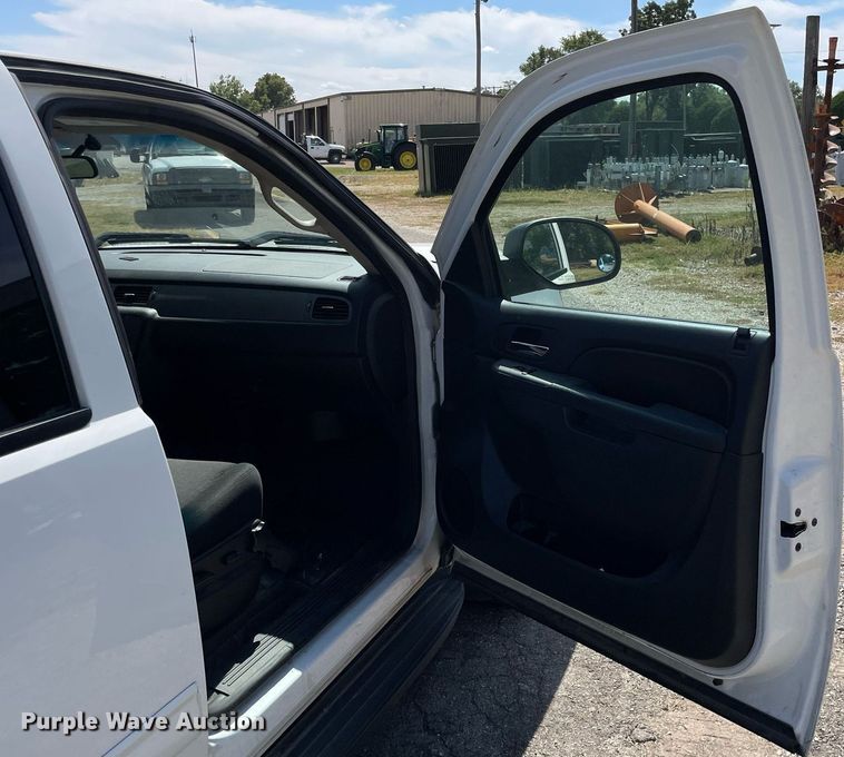 image for item LV9857 2014 Chevrolet Tahoe Police  SUV