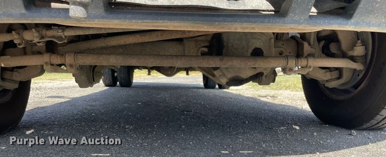 image for item LV9859 2005 Ford F350 Super Duty  Crew Cab pickup truck