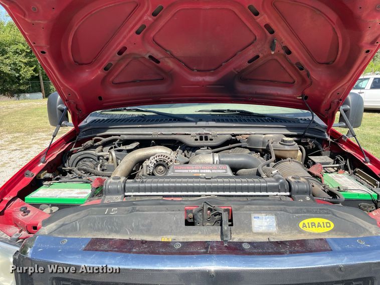 image for item LV9859 2005 Ford F350 Super Duty  Crew Cab pickup truck