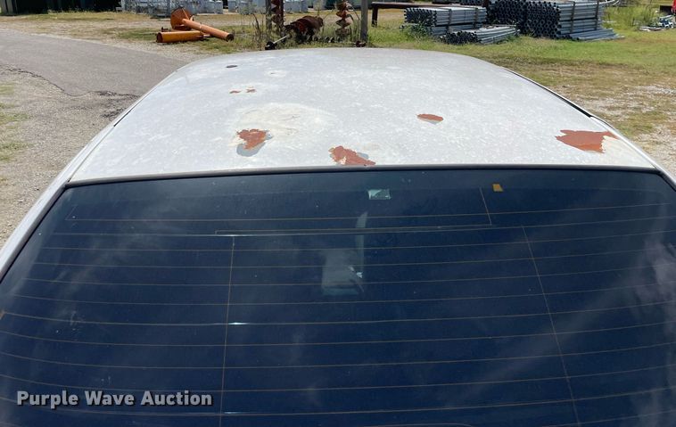 image for item LV9861 2004 Ford Crown Victoria  Police Interceptor