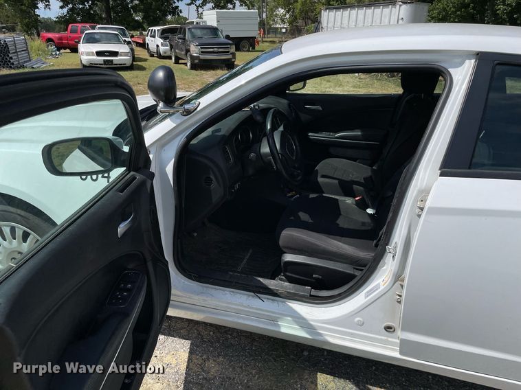 image for item LV9862 2015 Dodge Charger  Police