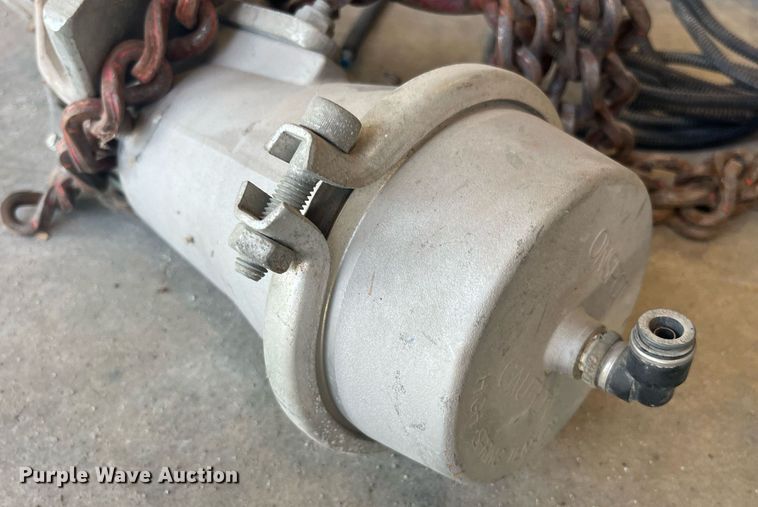 image for item MG9471 Insta-Chain automatic tire chains