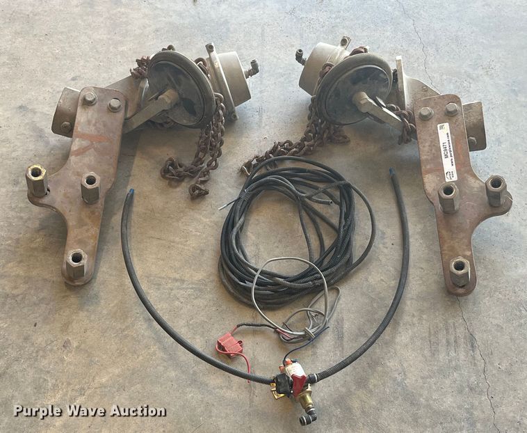 image for item MG9471 Insta-Chain automatic tire chains