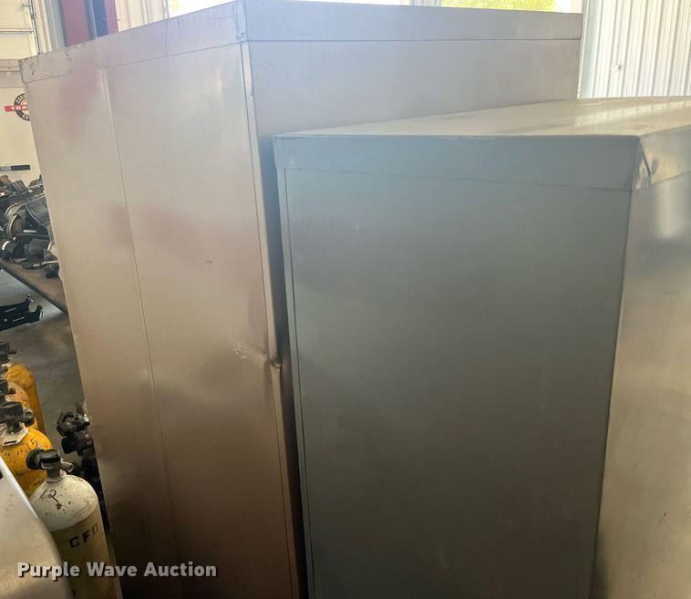 image for item MG9478 (3) metal file cabinets