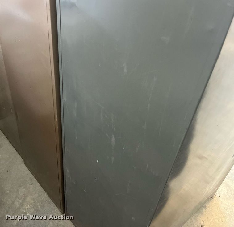 image for item MG9478 (3) metal file cabinets