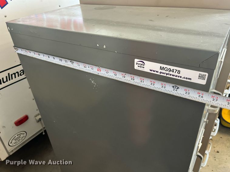 image for item MG9478 (3) metal file cabinets