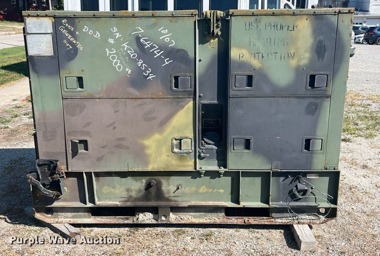 image for item MG9479 1986 John R Hollingsworth Co. MEP-005A  generator