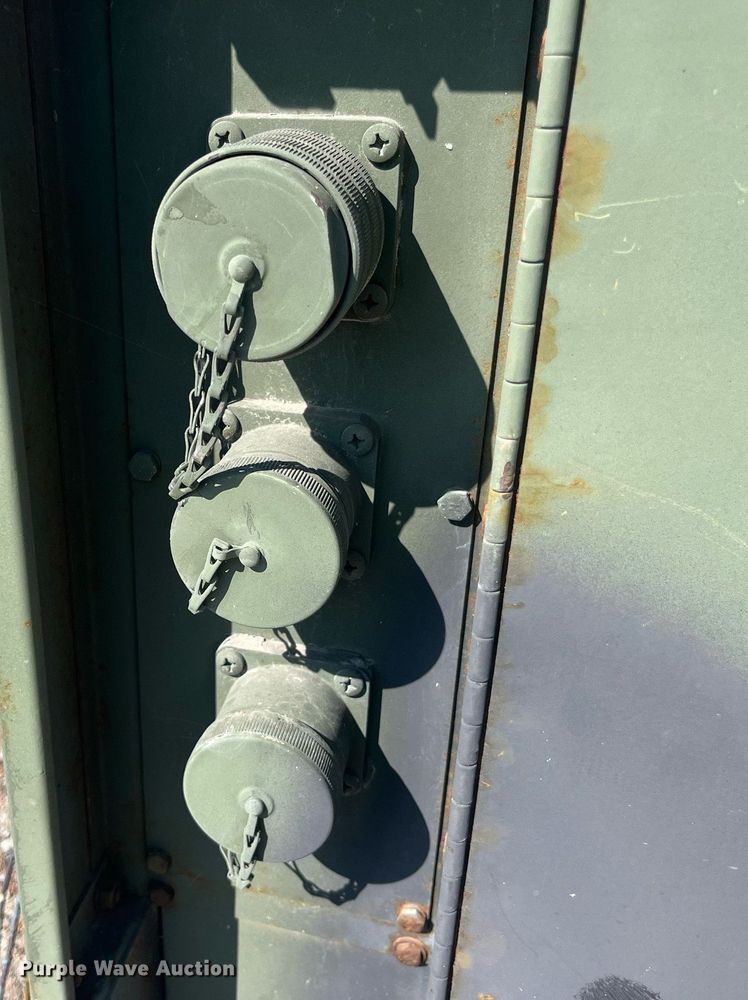 image for item MG9479 1986 John R Hollingsworth Co. MEP-005A  generator