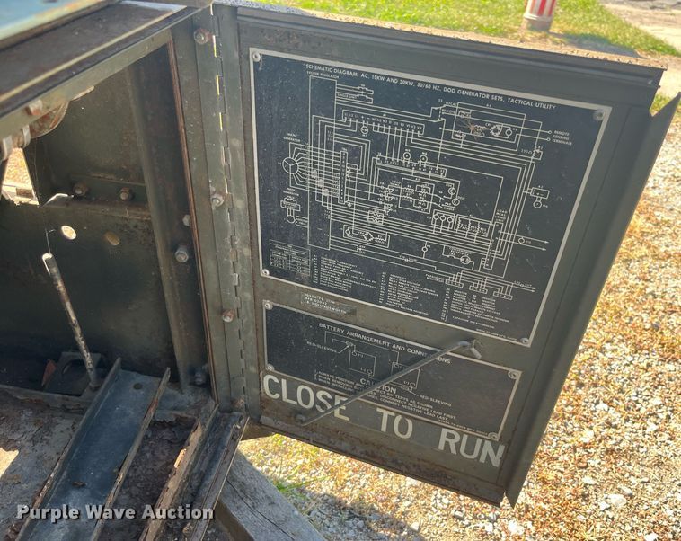 image for item MG9479 1986 John R Hollingsworth Co. MEP-005A  generator