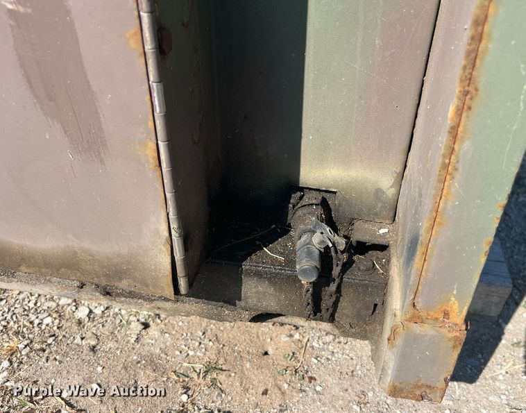 image for item MG9479 1986 John R Hollingsworth Co. MEP-005A  generator