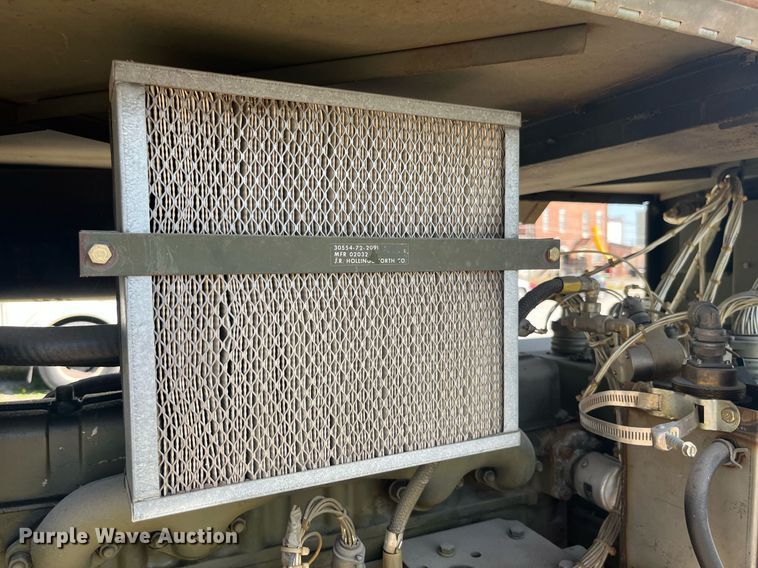 image for item MG9479 1986 John R Hollingsworth Co. MEP-005A  generator