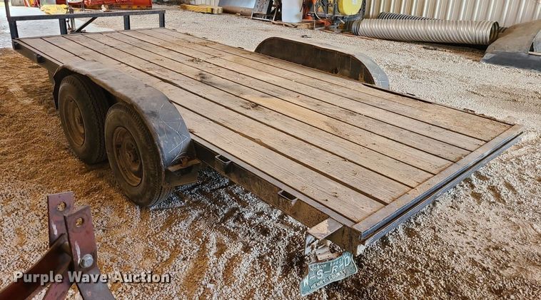 image for item MG9714 1998 Morris Farms  utility trailer