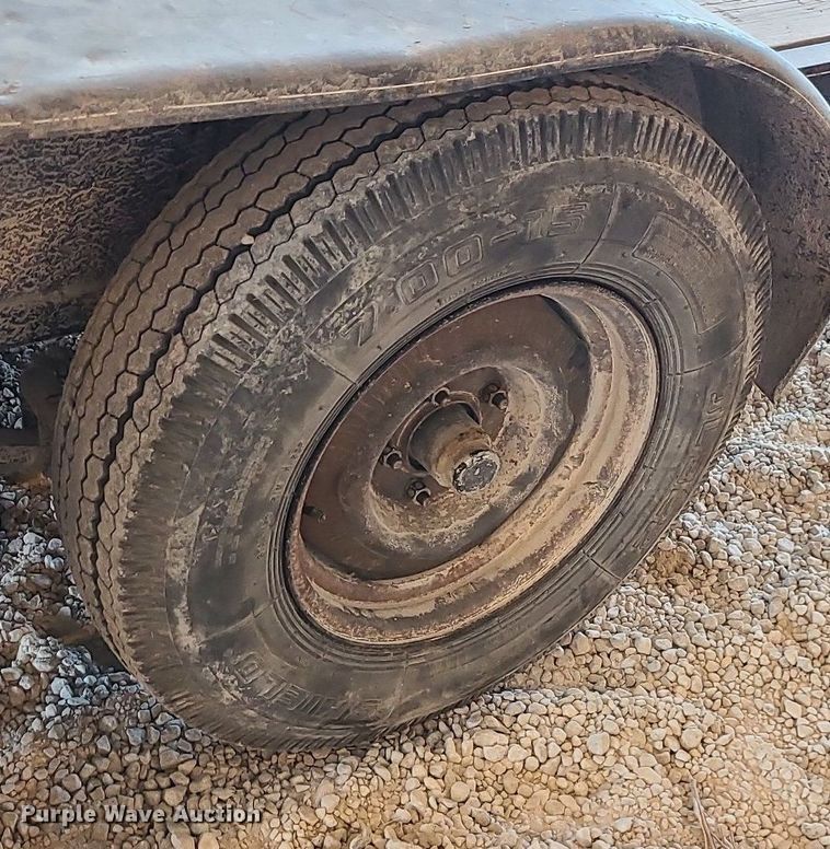 image for item MG9714 1998 Morris Farms  utility trailer