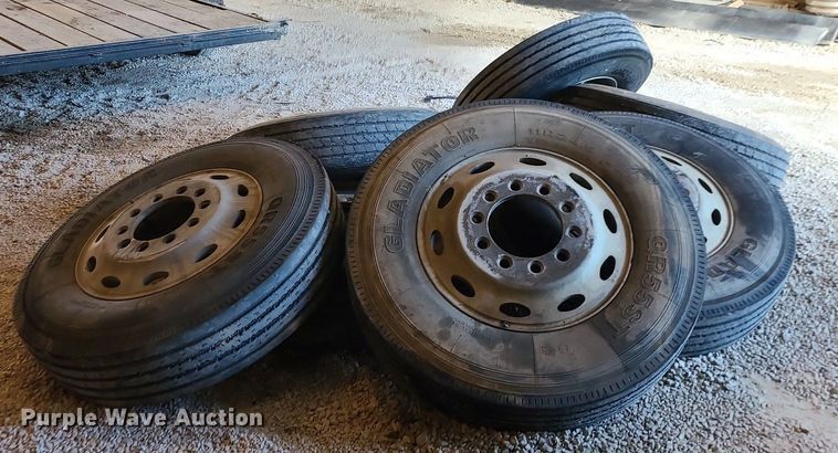 image for item MG9716 (6) 11R25.5 tires and wheels