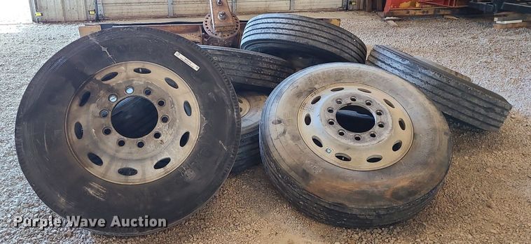 image for item MG9716 (6) 11R25.5 tires and wheels
