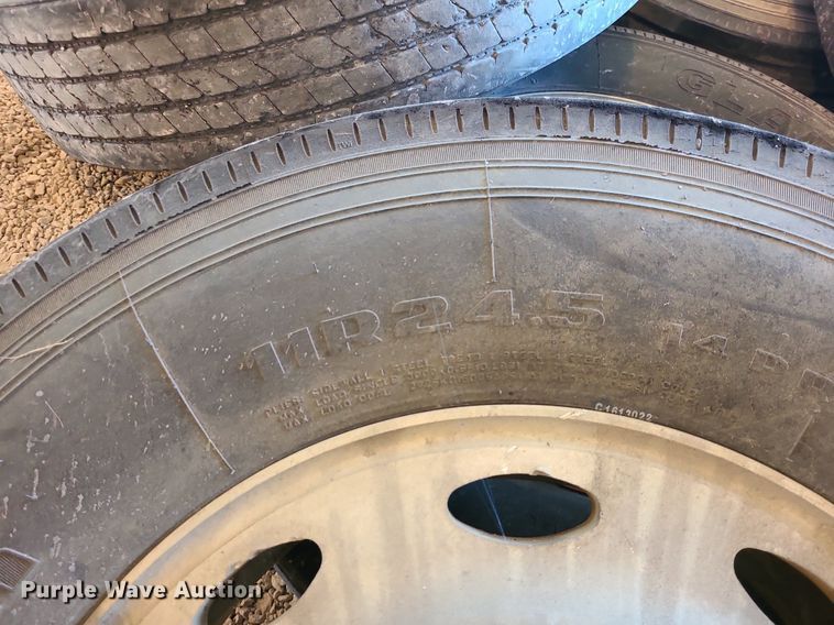 image for item MG9716 (6) 11R25.5 tires and wheels