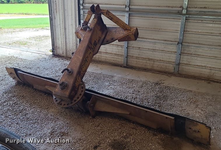 image for item MG9717 8'W  blade