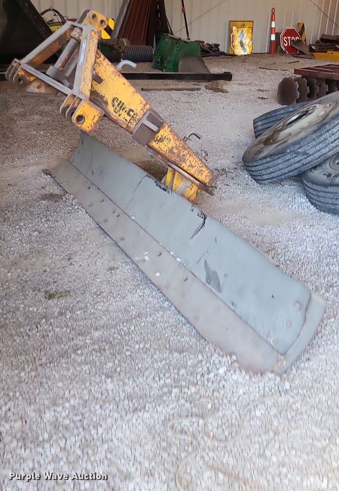 image for item MG9717 8'W  blade