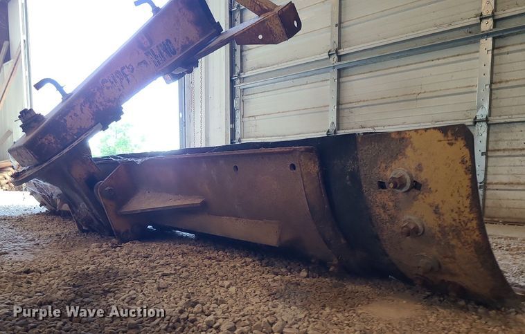 image for item MG9717 8'W  blade