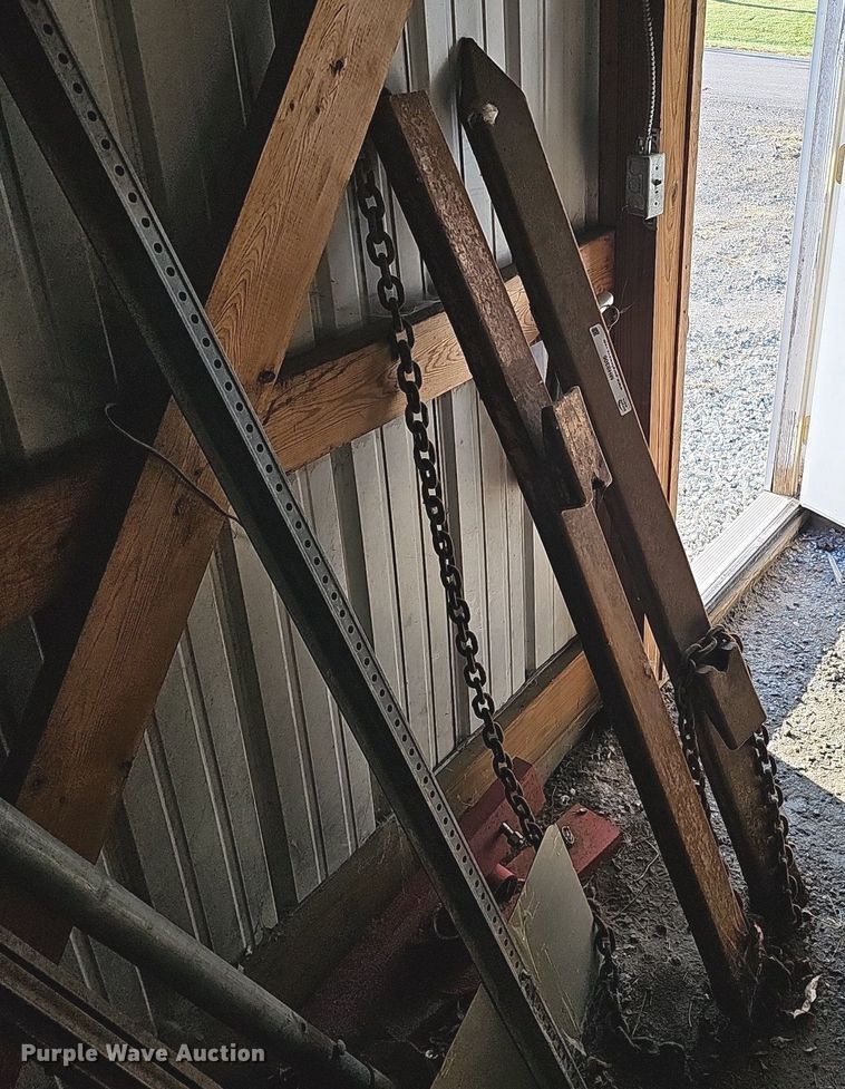 image for item MH9306 (2) 64"L fork attachment