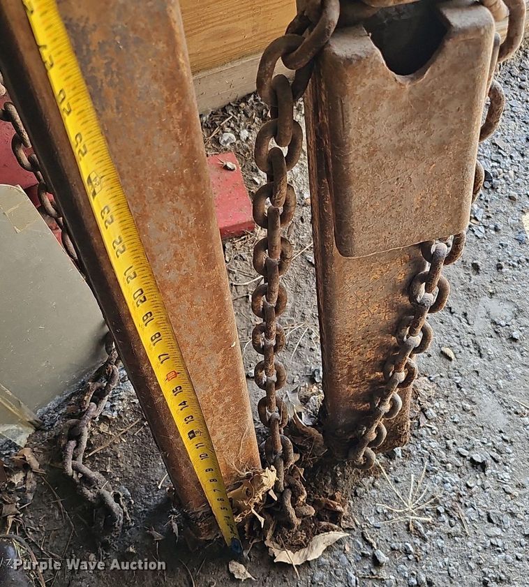 image for item MH9306 (2) 64"L fork attachment