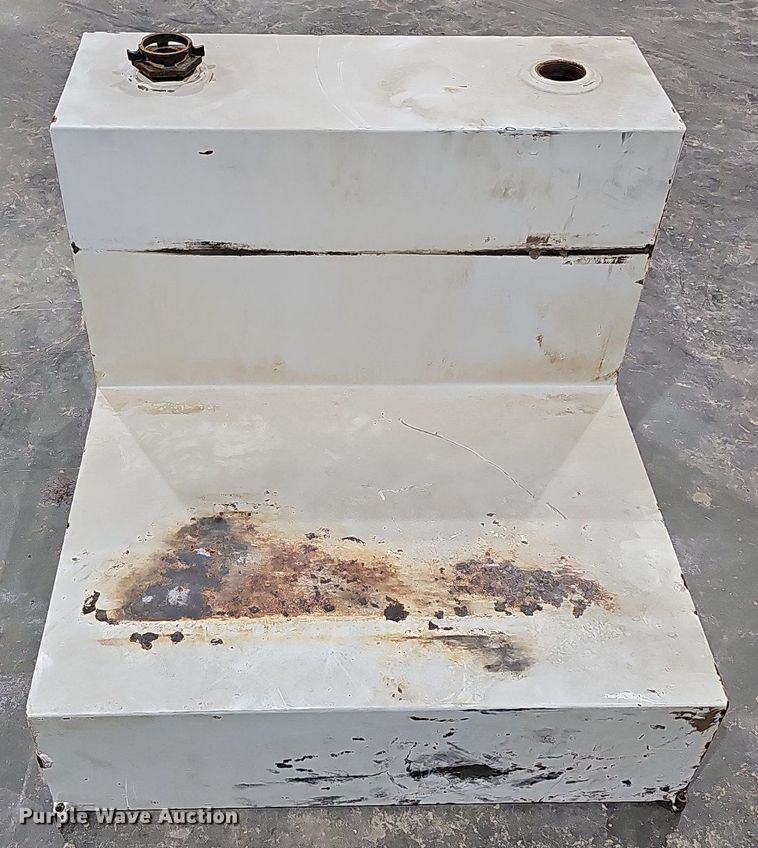 image for item MH9307 Auxiliary fuel tank