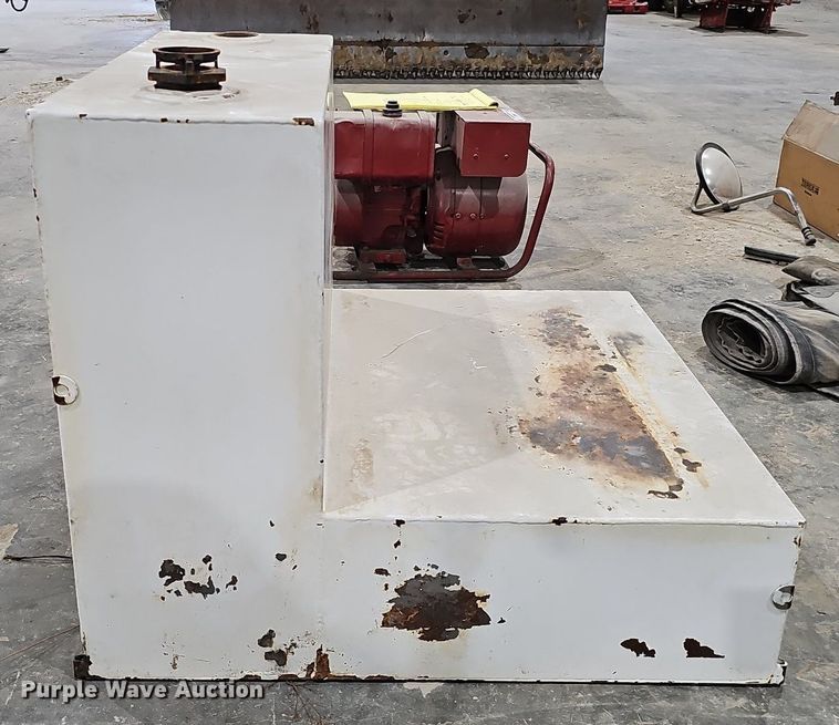 image for item MH9307 Auxiliary fuel tank