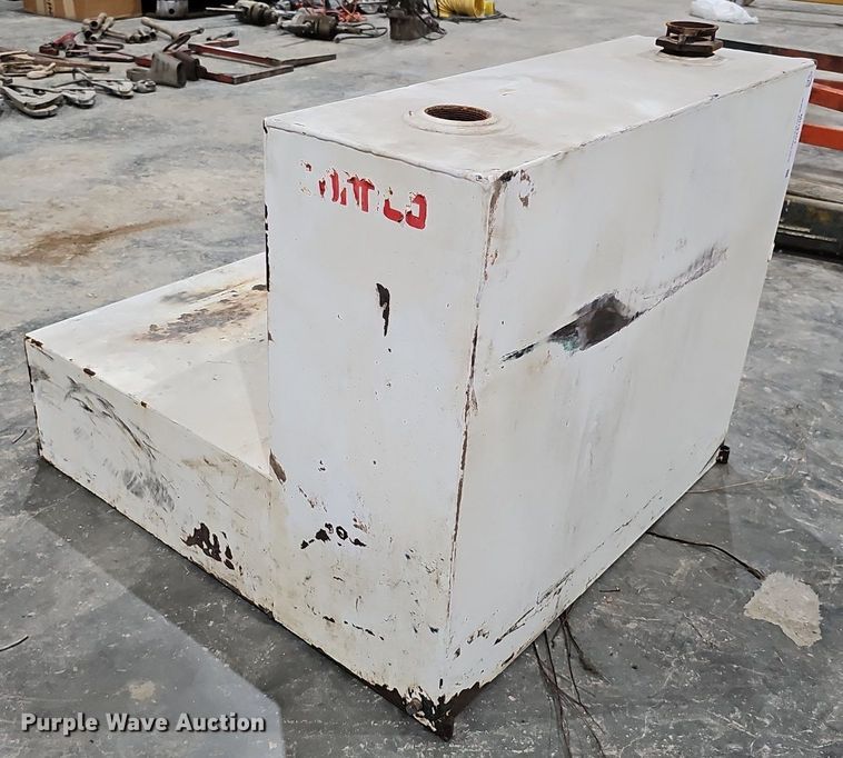 image for item MH9307 Auxiliary fuel tank