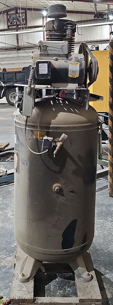 image for item MH9308 Classic Compressors C7180230V4  air compressor