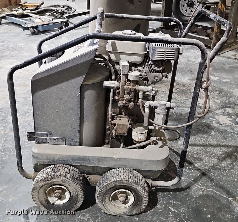 image for item MH9309 Mi-T-M HSP-2003-OMGH  pressure washer