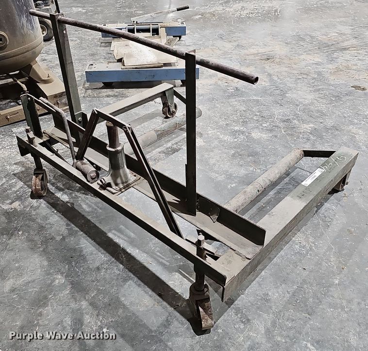 image for item MH9311 Engine jack