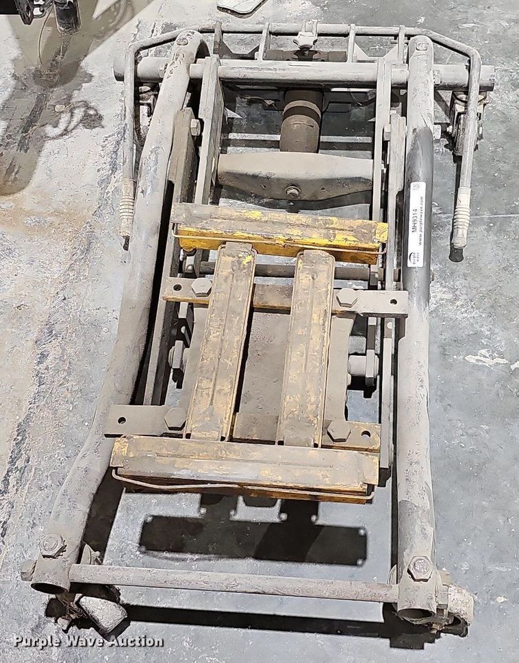 image for item MH9314 Napa 91-717  transmission jack