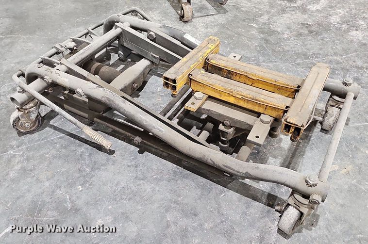 image for item MH9314 Napa 91-717  transmission jack