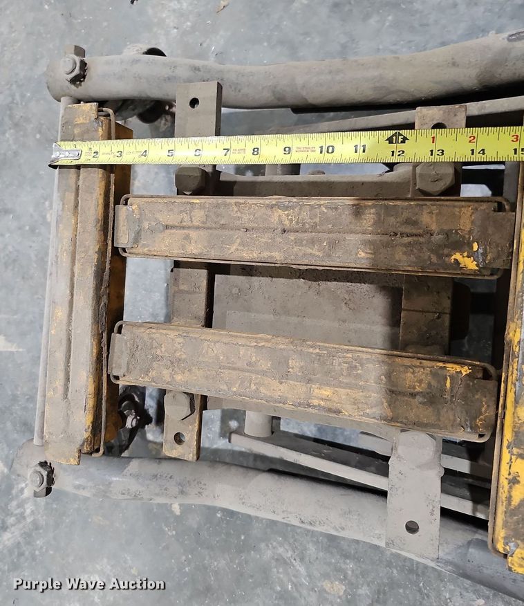 image for item MH9314 Napa 91-717  transmission jack