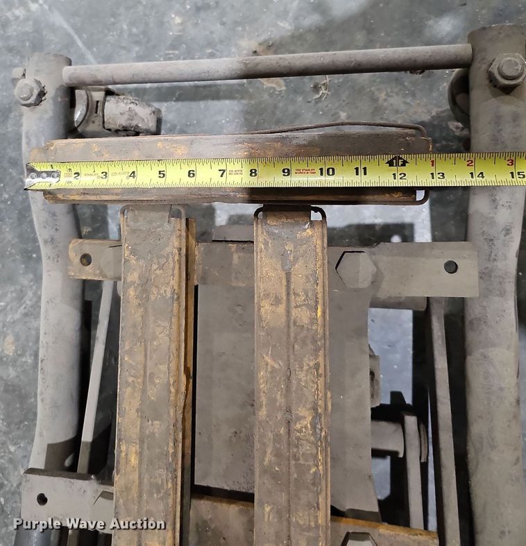 image for item MH9314 Napa 91-717  transmission jack