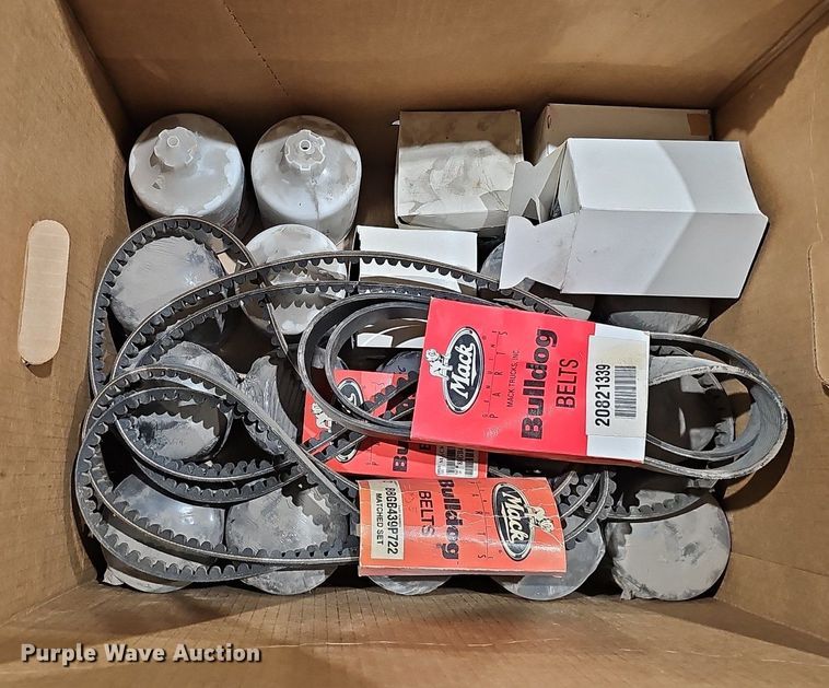 image for item MH9317 Mack   truck parts