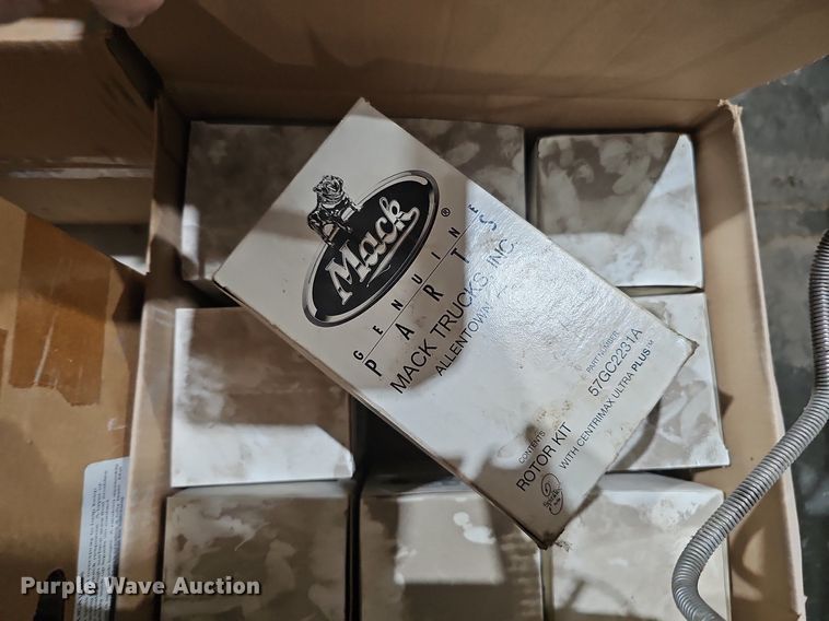 image for item MH9317 Mack   truck parts