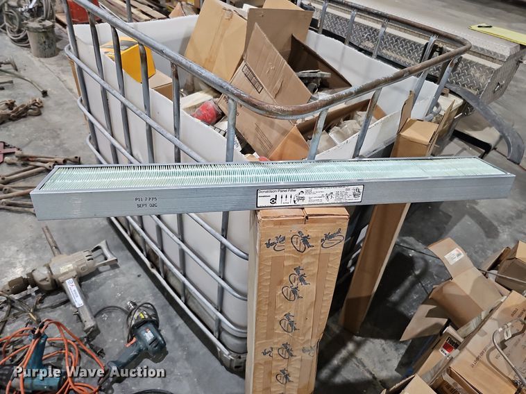 image for item MH9317 Mack   truck parts