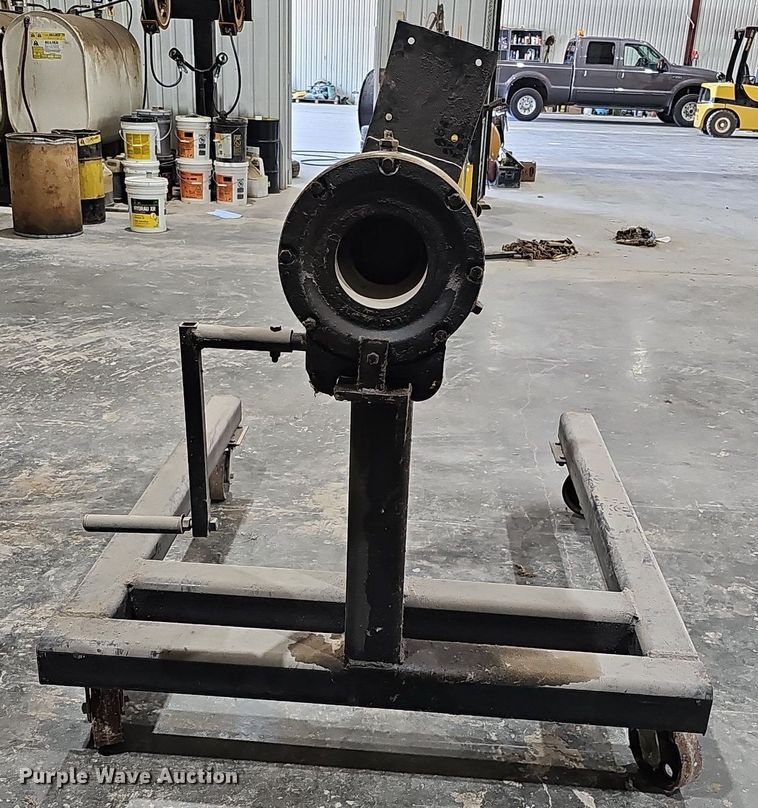 image for item MH9319 Engine stand